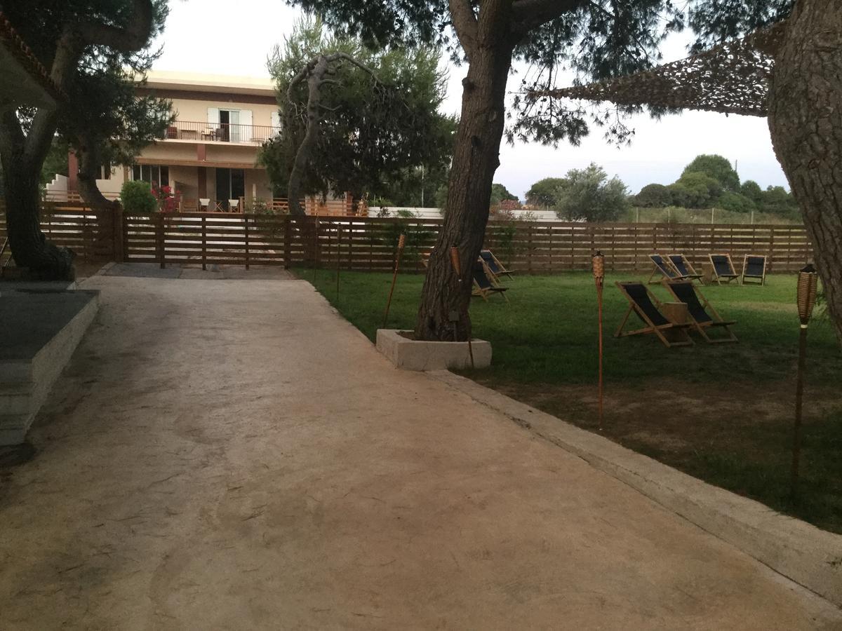 Artemis Suites Romanos  Ngoại thất bức ảnh