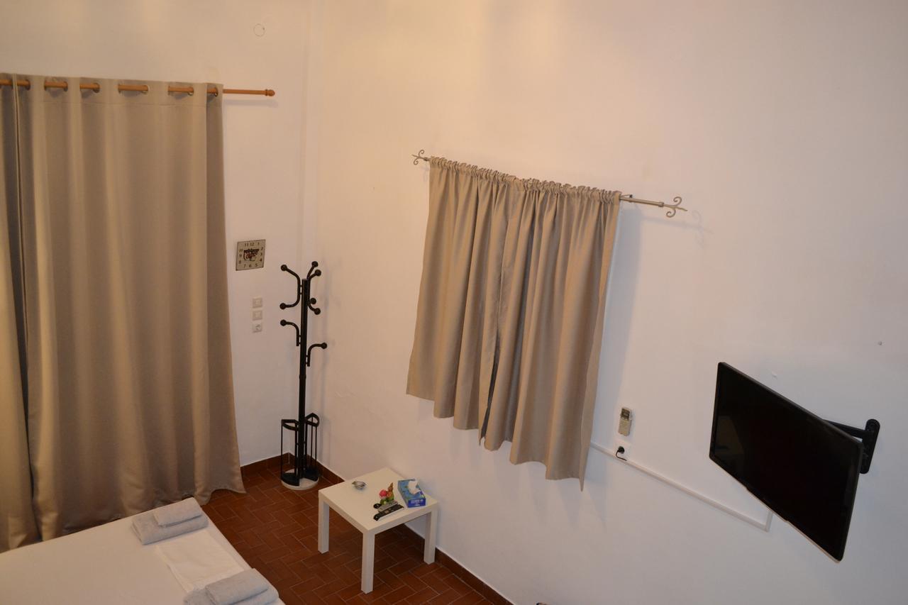Artemis Suites Romanos  Ngoại thất bức ảnh