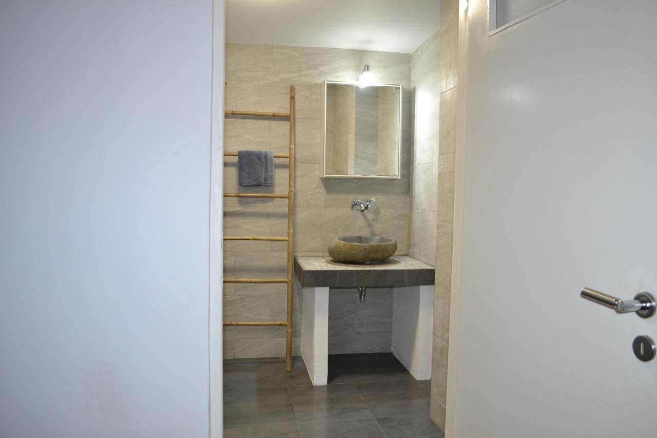 Artemis Suites Romanos  Ngoại thất bức ảnh